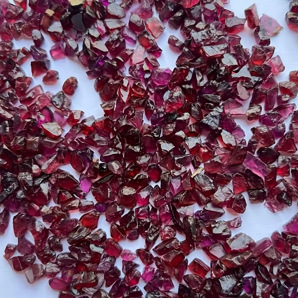 Natürliche rohe Granat-Edelste – Planted Aquarium With Gravel Bewertung und Preis
